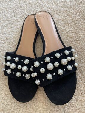 A New Day Black Faux Pearl Embellished Slide Sandals Size 9